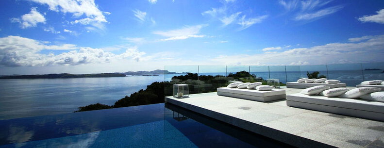 Great Mercury Island pool view