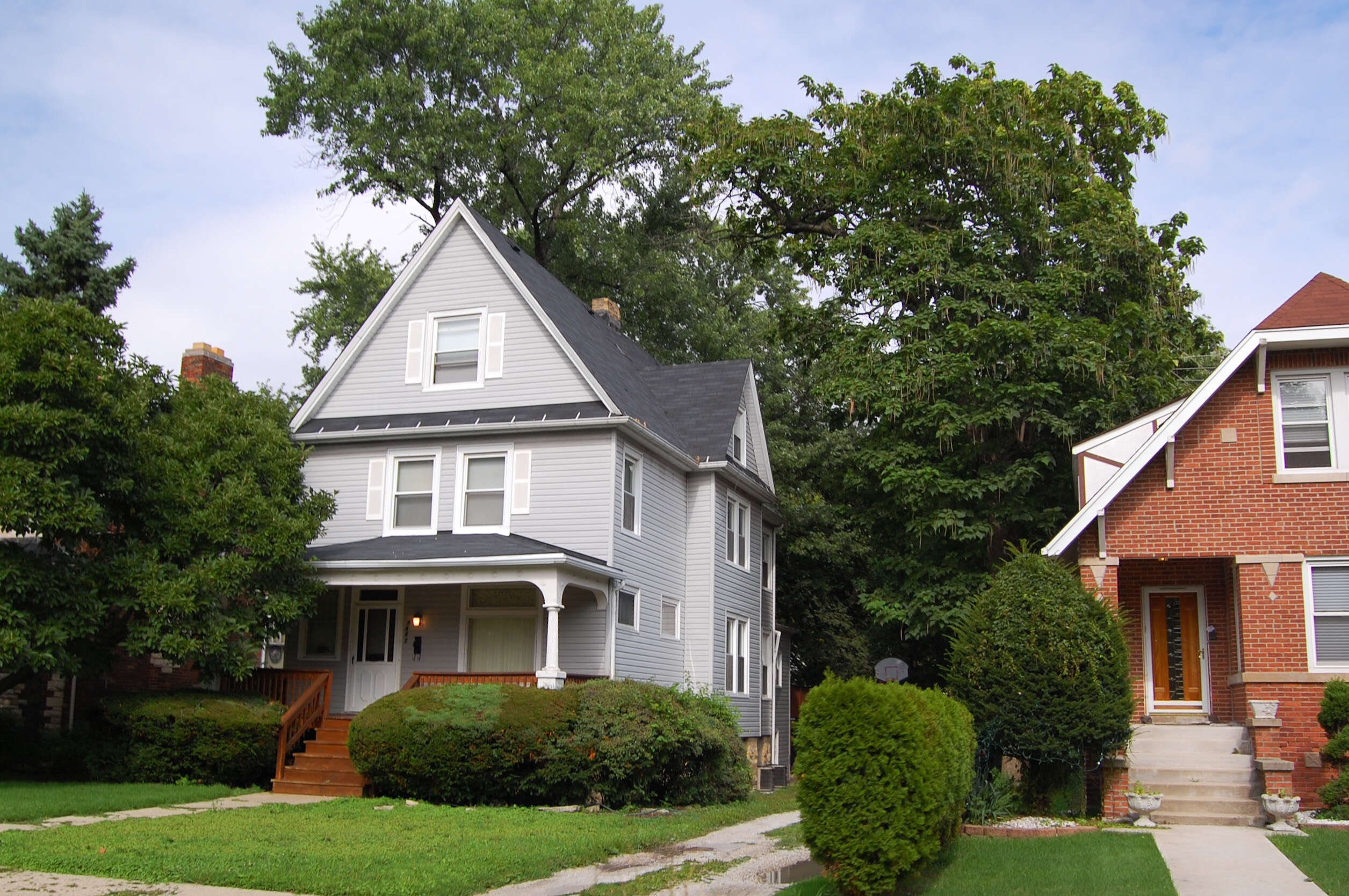 S. Prospect 1900s era home in Chicago