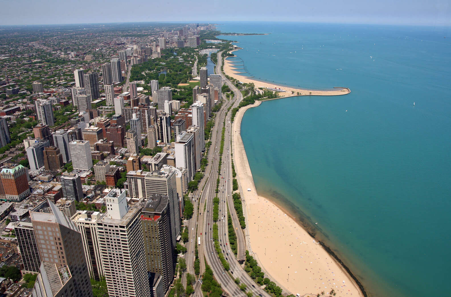 Chicago Moving Guide: Which Chicago Neighborhood Should You Move To