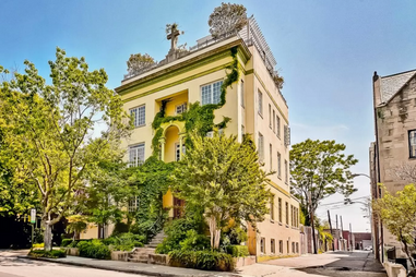 Washington DC airbnb mansion