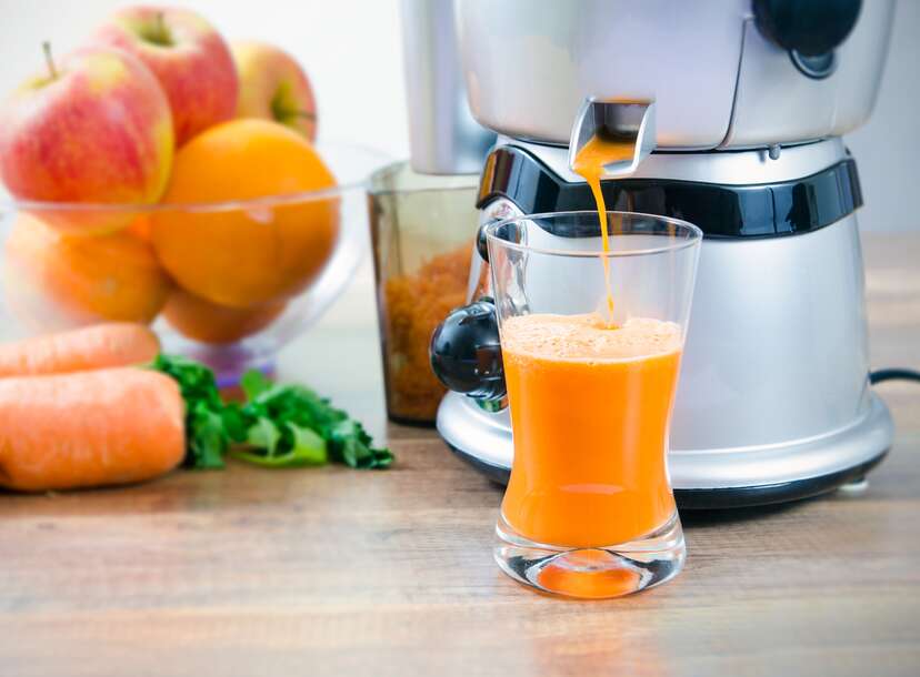 Handpicked: The 8 Best Cold-Press Juicers, According to Customer Reviews