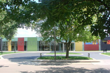 Flint Institute of Arts from the outside