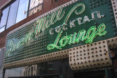 Green Mill cocktail lounge chicago exterior sign