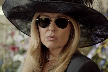 connie britton faye resnick