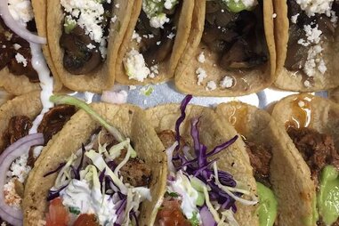 guisados tacos close up los angeles