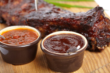 bbq sauces and ribs