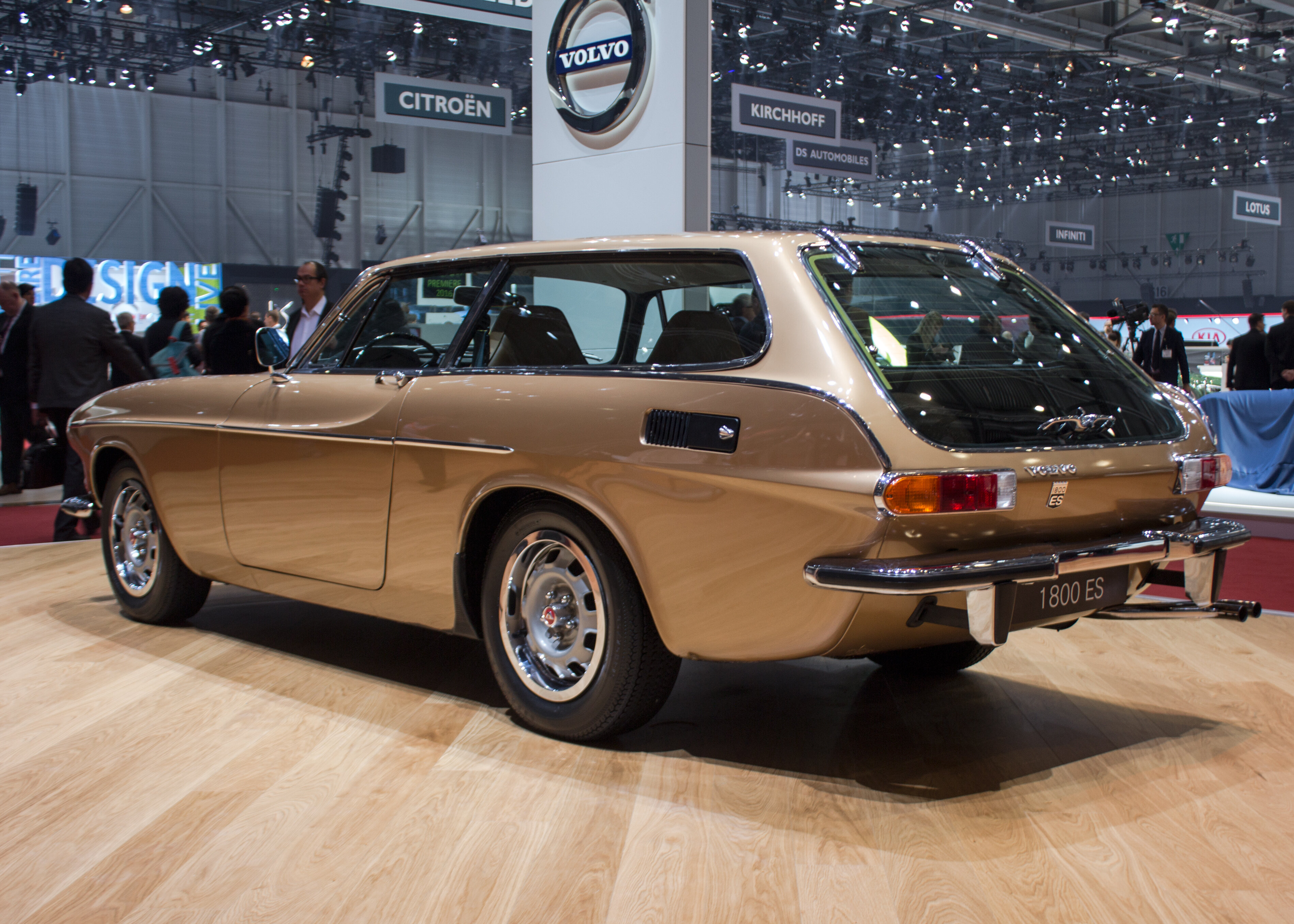 Volvo 1800ES Geneva Auto Show 2016