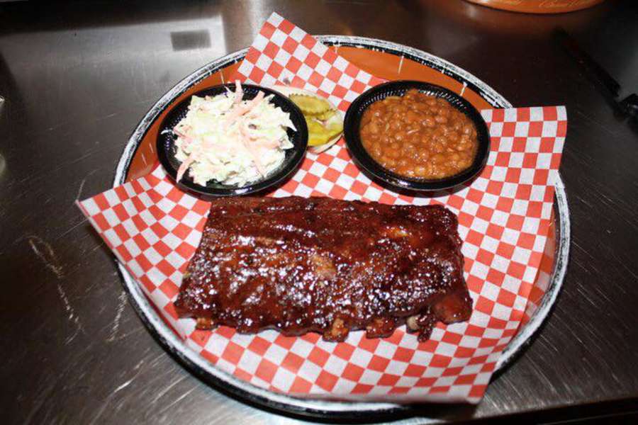 Big R's Barbeque: A Restaurant in La Grange, KY - Thrillist