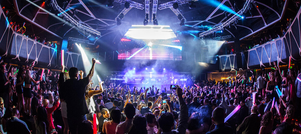 What It’s Like To Be A DJ In Las Vegas - Thrillist