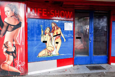 Amsterdam Sex Club LV - Brothel With Beautiful Ladies - Erotic  PleasureAmsterdam Red Light District