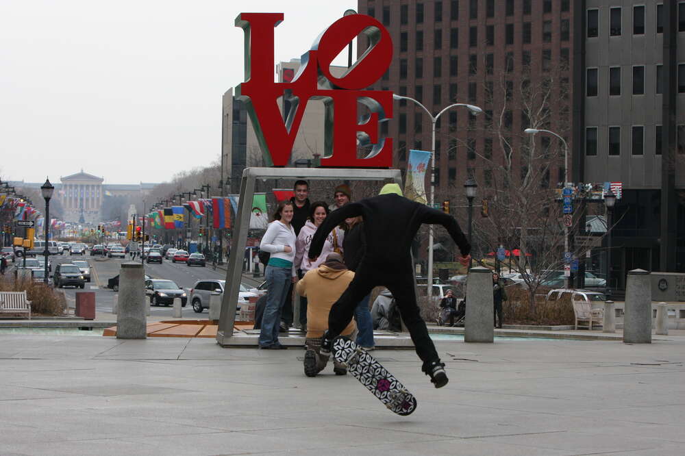 Why Visit Love Park In Center City Philly - Laffey Bucci Kent