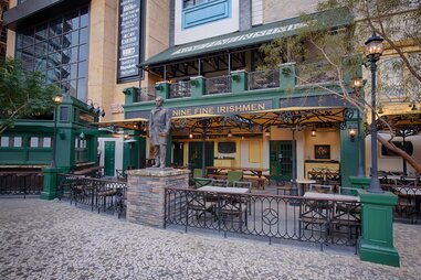 Nine Fine Irishmen new york new york las vegas