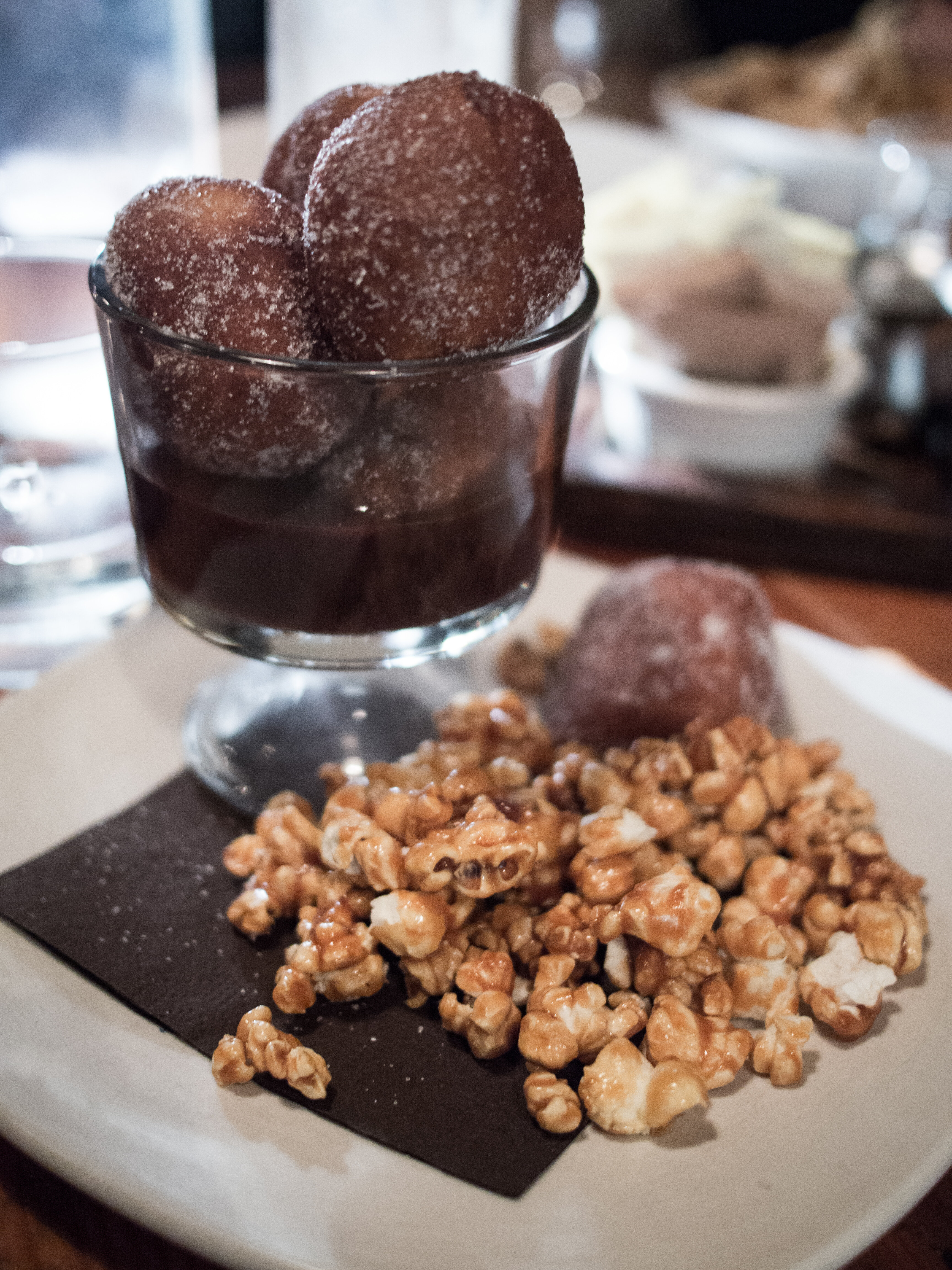 mindy’s hot chocolate chicago celebrity restaurants