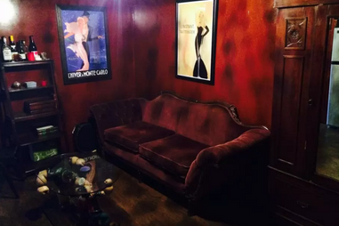 speakeasy listing airbnb