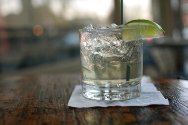 gin and tonic victory bar portland cocktails