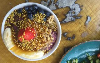 Diamond Head Cove Health Bar