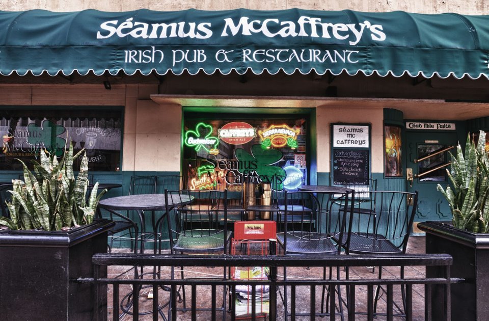 Seamus McCaffrey's Irish Pub & Restaurant A Phoenix, AZ Bar.