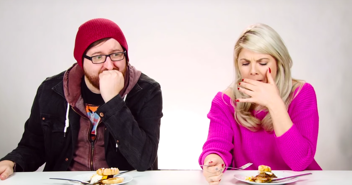 Irish People Eat American Foods Like Cronuts And Pizza Burgers Thrillist Irish People Eat American Foods Like Cronuts And Pizza Burgers Thrillist