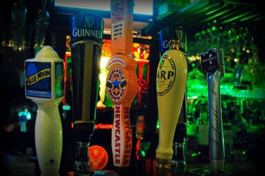 taps at Ireland’s 32