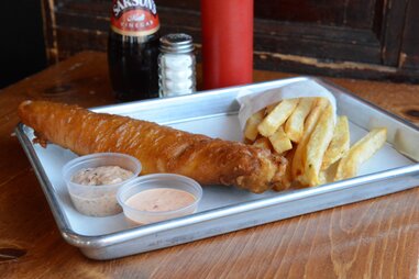 fish and chips at eamonn’s