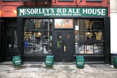 McSorley's Irish Pub in NYC