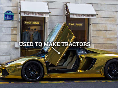 Lamborghini Aventador wrapped in Gold