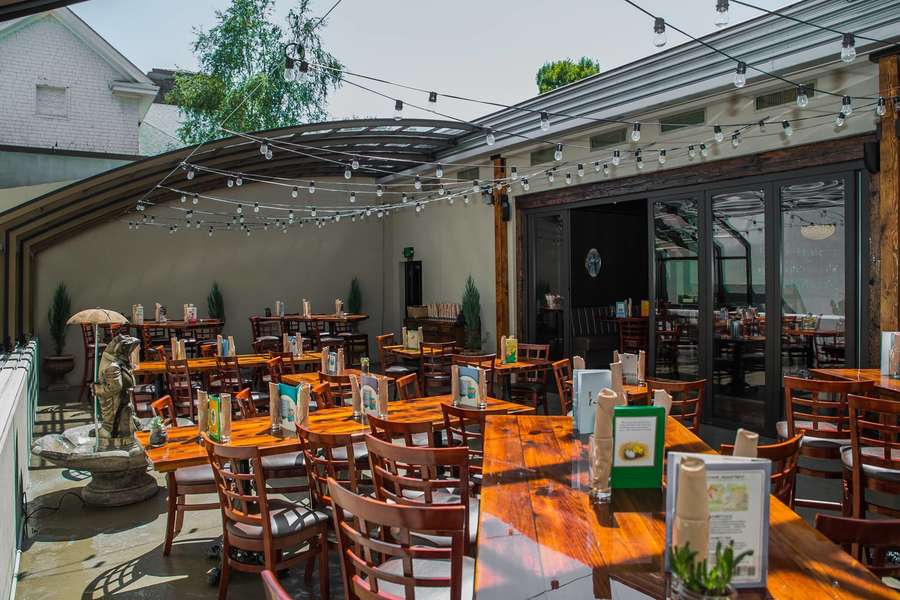 Herb & Bitter Public House: A Seattle, WA Bar - Thrillist