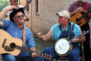 banjo players mount airy north carolina