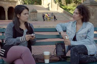 Broad City Abbi Jacobson Ilana Glazer Bethesda Terrace Central Park