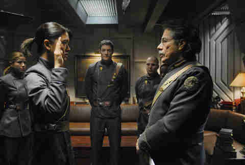 best tv shows on hulu - battlestar galactica