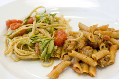 Varied whole grain pasta