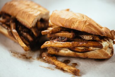 pop’s poboys french fry poboy