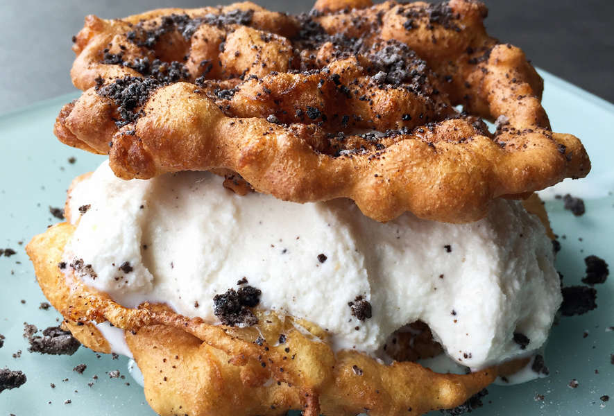 Make This Funnel Cake Ice Cream Sandwich Recipe This Spring Thrillist