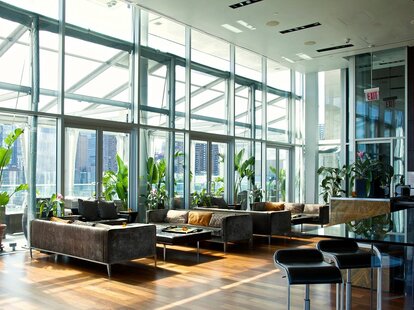 The Press Lounge: A Bar in New York, NY - Thrillist