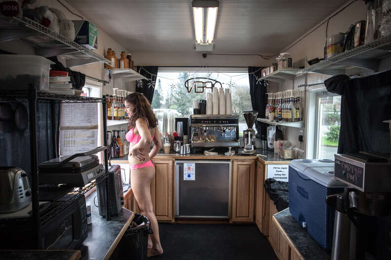 Everett Bikini Baristas Go All The Way