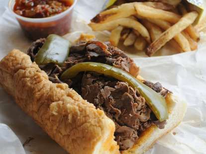 Al's Beef, Italian Beef Sandwich