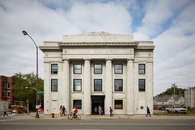 Stony Island Arts Bank