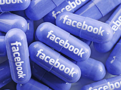 facebook addiction social media internet