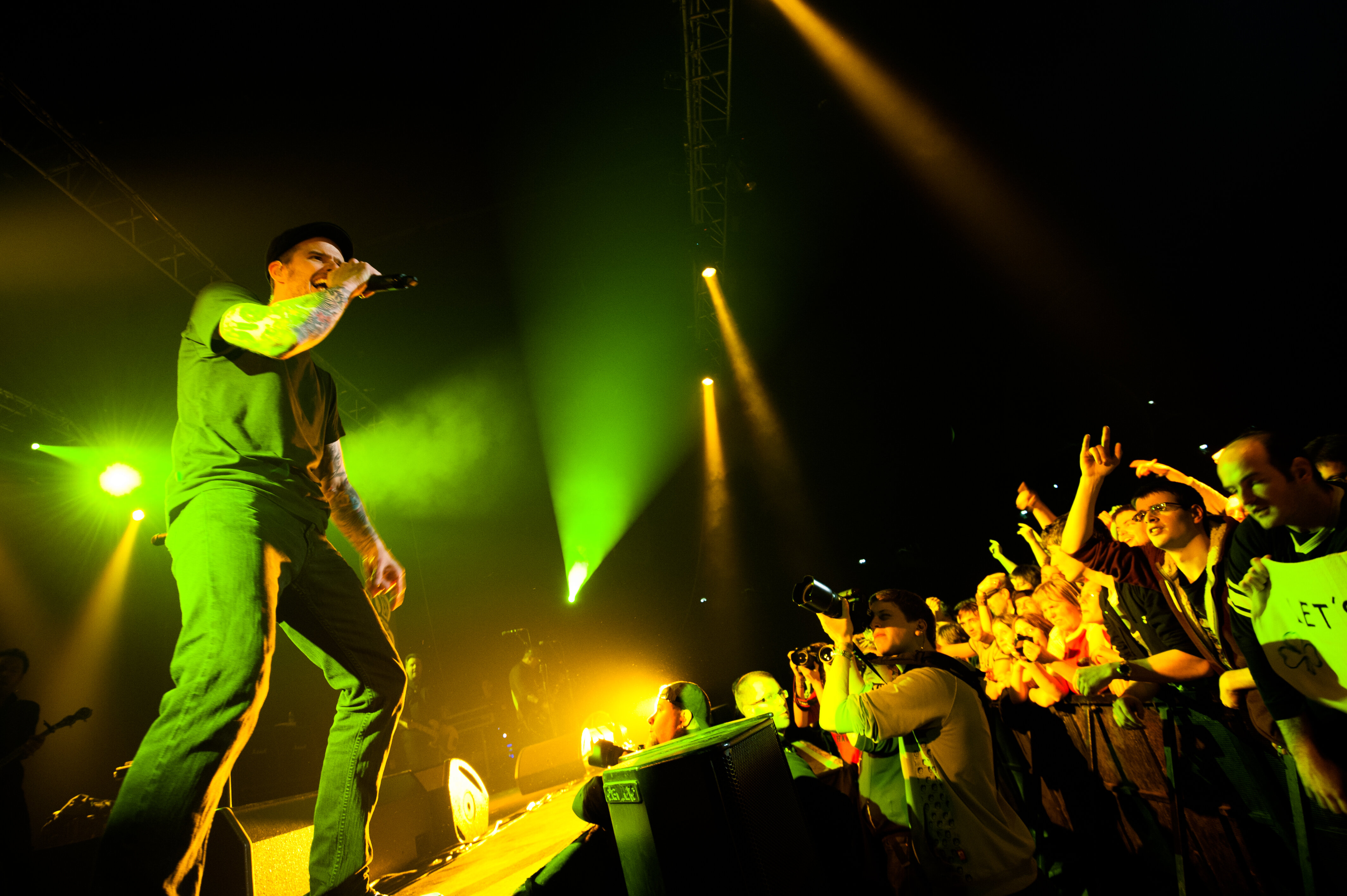 dropkick murphys live in concert