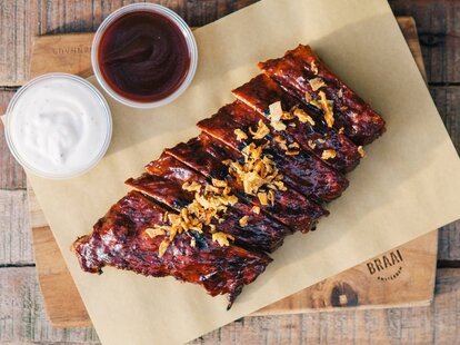 bbq meat at braai in amsterdam