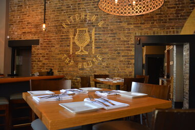 Craftsman Kitchen and Tap House