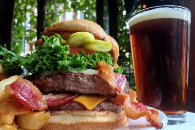 town pump tavern burger and beer