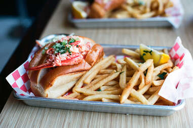 Lobster roll