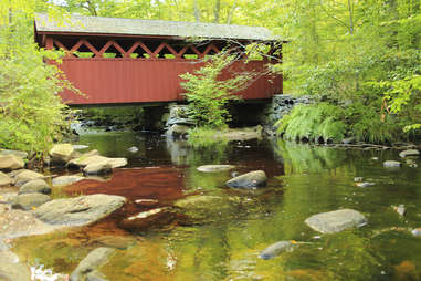 Chatfield Hollow State Park