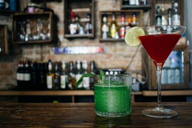 schiller bar berlin best boozy brunch