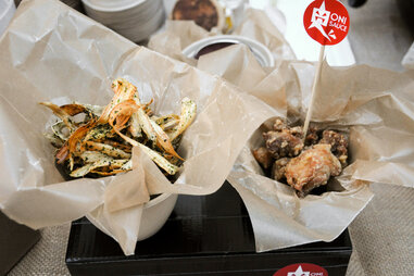 Durdock chips and chicken from Oni Sauce