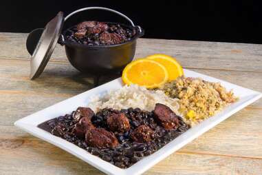 giraffas feijoada