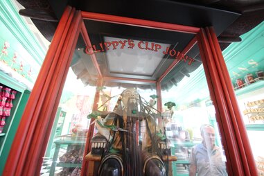 Clippy Clip honeyduke universal studios hollywood