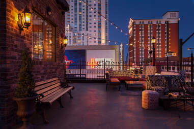 Rooftop patio of Commonwealth