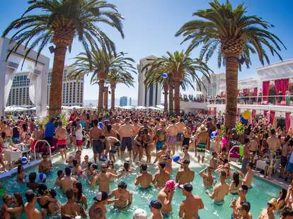 las vegas pool party